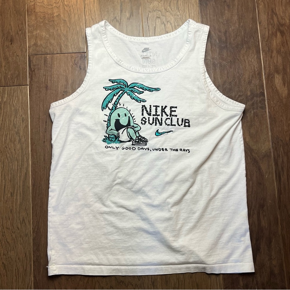 Men’s Nike Sun Club White Tank Top/Muscle Shirt – Size Large